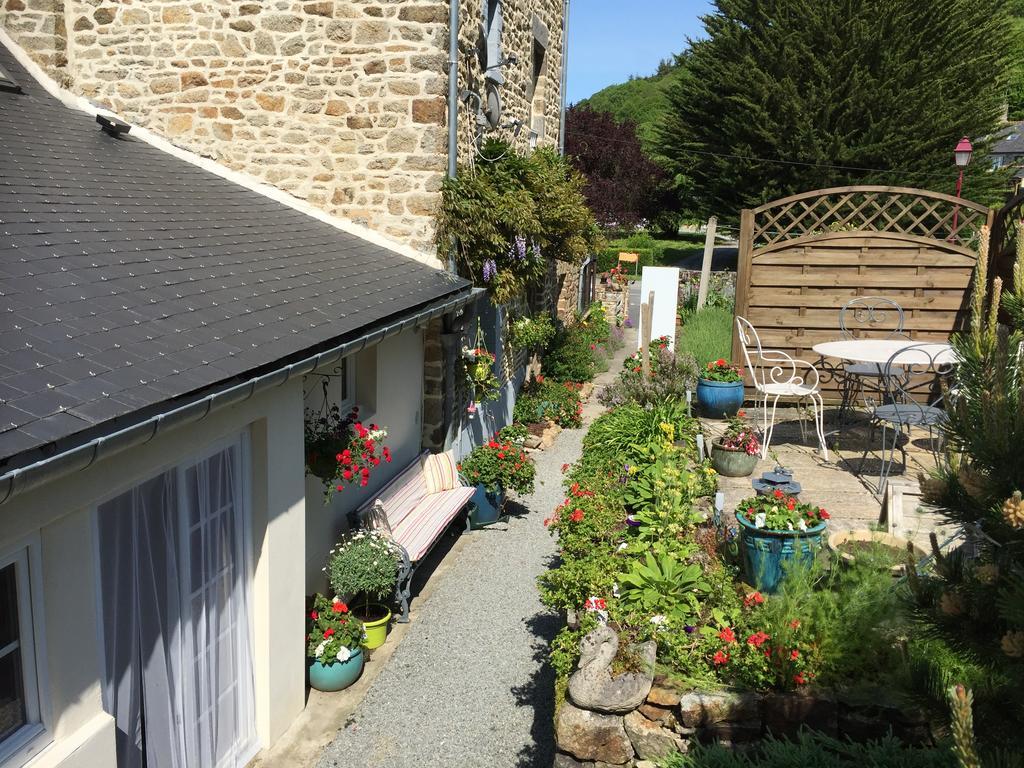 Bed and Breakfast Au Bon Accueil Saint-Marcan Экстерьер фото